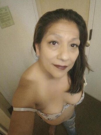 female-escorts-in-springfield-mo-660-493-9944-big-4