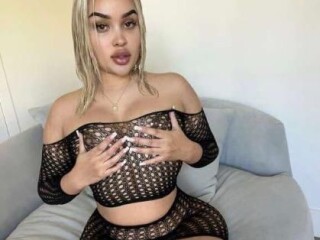 janine-female-escorts-in-bridgeport-ct