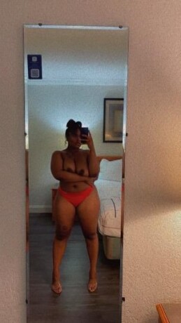 marie-female-escorts-in-dallas-tx-469-443-2090-big-0