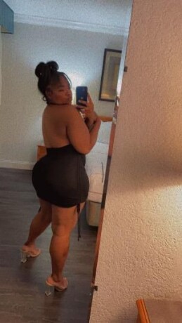 marie-female-escorts-in-dallas-tx-469-443-2090-big-2
