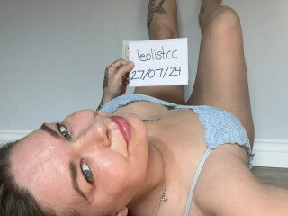 live-cam-sexting-phone-sex-pics-videos-female-escorts-in-toronto-canada
