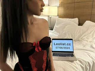 super-tiny-partygirl-female-escorts-in-burlington-canada