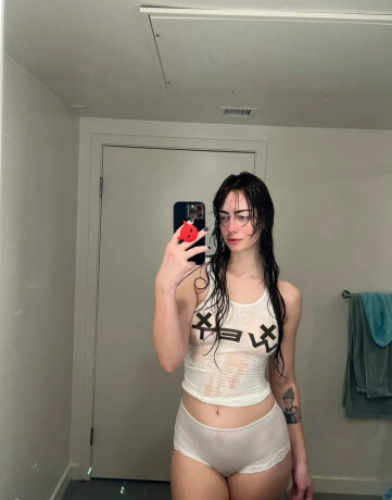 rose-female-escorts-in-kitchener-canada-501-759-5447-big-2