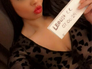 outcallincall-female-escorts-in-regina-canada
