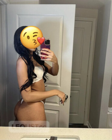 sexy-slim-partygirl-upscale-beautyouts-all-areas-female-escorts-in-guelph-canada-big-1