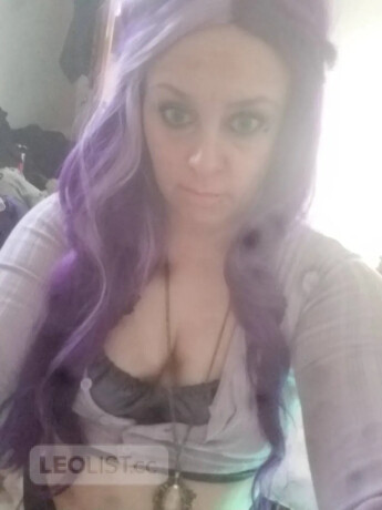 sexy-girl-michelle-available-female-escorts-in-moose-jaw-canada-big-3