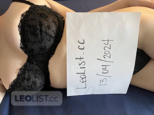 sexy-petite-horny-female-escorts-in-toronto-canada-big-0