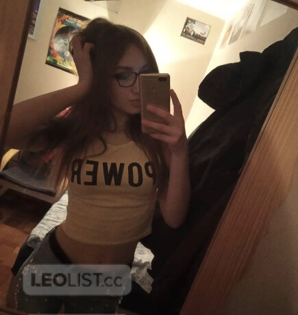 new-arrive-female-escorts-in-fort-mcmurray-canada-big-1