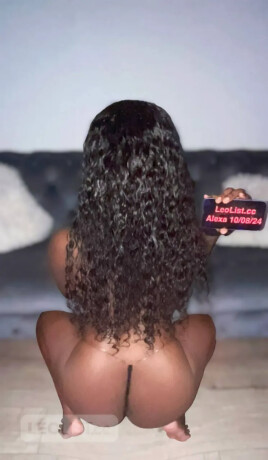 outcalls-female-escorts-in-halifax-canada-big-1