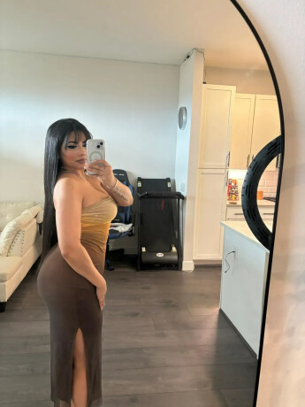 madian-female-escorts-in-greater-sudbury-canada-404-404-4999-big-1