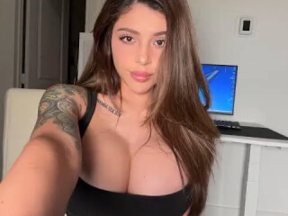 kayla-female-escorts-in-toronto-canada