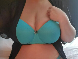 mikayla-female-escorts-in-milton-canada