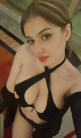 karina-female-escorts-in-scarborough-canada-304-603-2699-big-4
