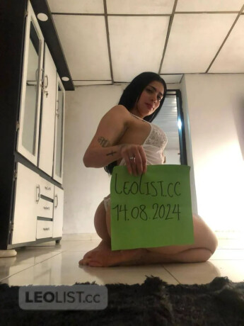 available-247-clean-smokefree-and-discreet-location-female-escorts-in-kingston-canada-big-2