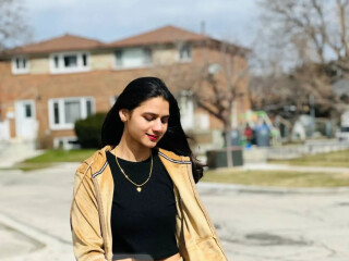 hot-sexy-real-girl-available-female-escorts-in-brampton-canada