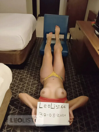 accept-cash-payment-available-call-me-female-escorts-in-brampton-canada-big-3