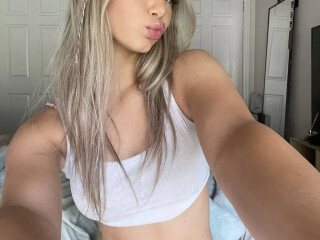 online-play-with-a-sexy-blonde-teen-female-escorts-in-regina-canada