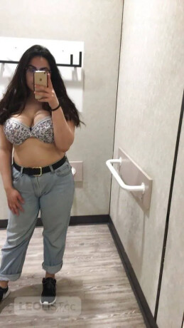 indian-hot-girl-female-escorts-in-brampton-canada-big-4