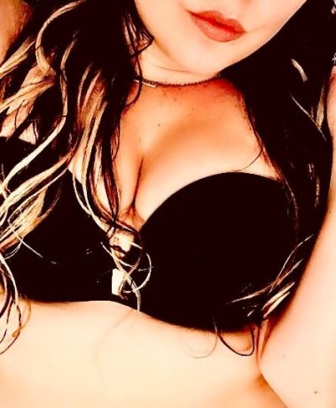 ava-female-escorts-in-toronto-canada-1-289-307-8933-big-1