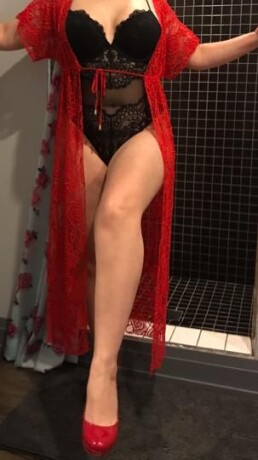 bella-hot-blonde-female-escorts-in-toronto-canada-1-416-834-2455-big-0
