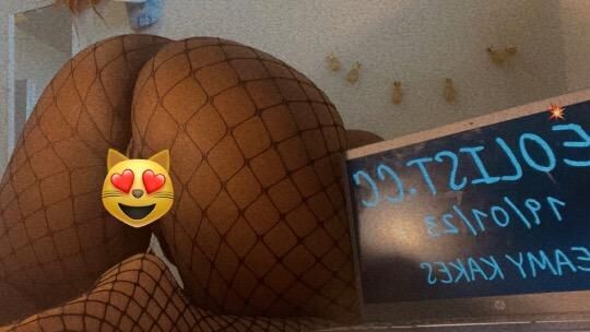 kreamykakes-female-escorts-in-oshawa-canada-1-647-462-7113-big-3