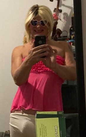 kitty-shemale-escort-in-niagara-falls-canada-1-905-329-1909-big-4