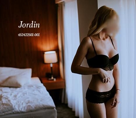 tnt-west-female-escorts-in-edmonton-canada-1-780-483-6955-big-2