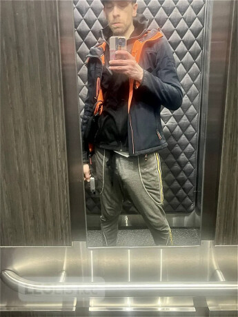 ian-shaw-gay-escort-in-toronto-canada-big-0