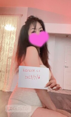 naina-519-7811095-female-escorts-in-hamilton-canada-big-2