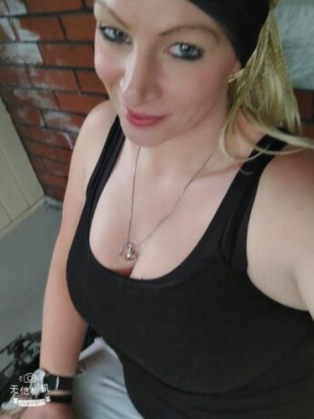 paris-female-escorts-in-niagara-falls-canada-1-289-257-1066-big-4