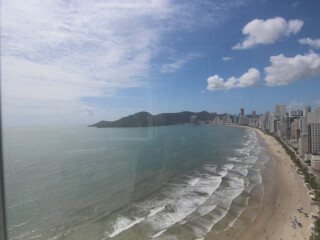 apartamento-de-temporada-em-frente-mar-balneario-camboriu-santa-catarina-4-suites-frente-mar-em-balneario-camborius