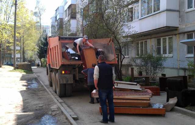 vyvoz-musora-stroitelnogo-v-ulanude-predlozenie-uslugi-v-obieiavlenii-u6837643-3450597-na-baraxlanet-big-0