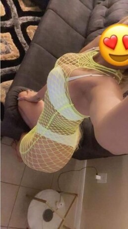 lizy-female-escorts-in-dallas-tx-713-614-6969-big-0