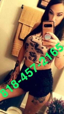female-escorts-in-norfolk-va-818-457-2165-big-1
