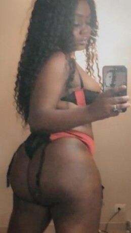 female-escorts-in-albany-ny-716-775-2975-big-2