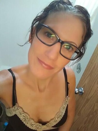 nadine-female-escorts-in-calgary-canada-1-778-252-4817-big-1