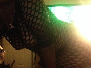 cassidy-female-escorts-in-honolulu-hi