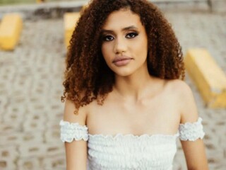 victoria-female-escorts-in-jeddah-saudi-arabia