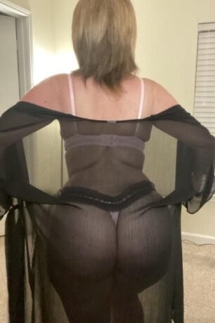 female-escorts-in-austin-tx-469-205-7541-big-0