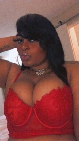 lovely-female-escorts-in-detroit-mi-567-287-2670-big-0