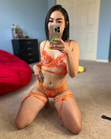female-escorts-in-dallas-tx-469-205-8002-big-4