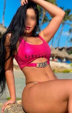 dyoe1ai-party-girl-5stars-female-escorts-in-london-united-kingdom-44-7704-970170-big-2