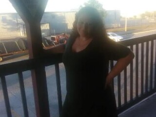 wild-red-female-escorts-in-oklahoma-city-ok