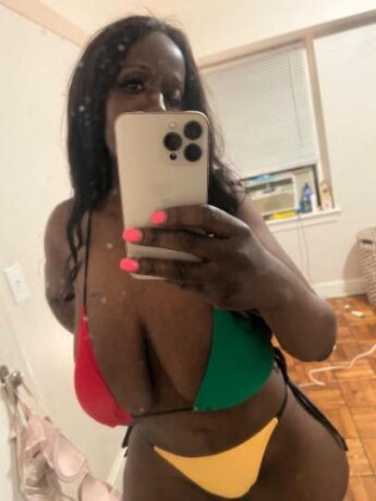 wet-chocolate-shemale-escort-in-washington-dc-442-298-3907-big-3