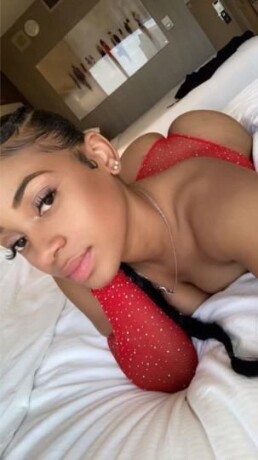 adore-female-escorts-in-chicago-il-312-526-6677-big-1