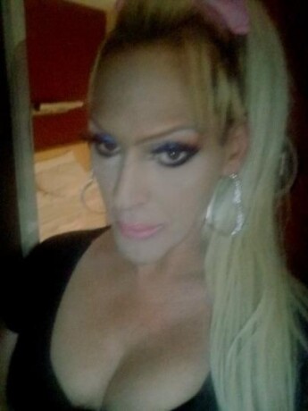 kelly-shemale-escort-in-norfolk-va-757-364-1473-big-2