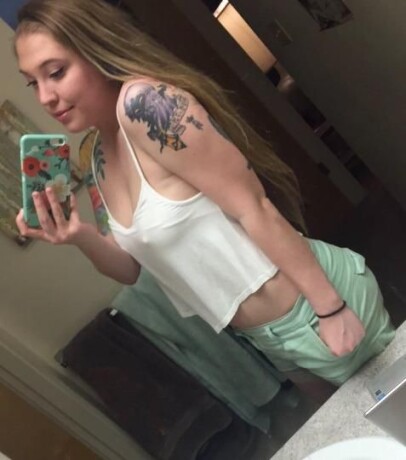 female-escorts-in-phoenix-az-480-526-7498-big-3
