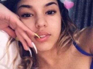 selena-female-escorts-in-los-angeles-ca
