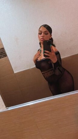 camillea-female-escorts-in-everett-wa-206-479-5713-big-1