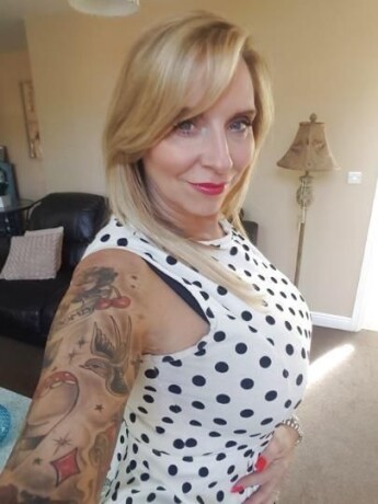 female-escorts-in-everett-wa-206-468-4171-big-3